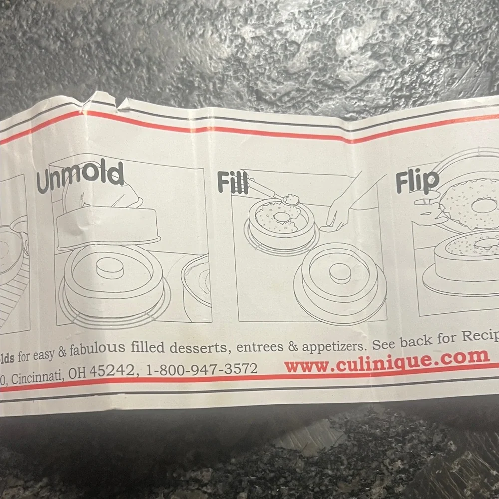 Culinique Silver Baking Pans. Bake and fill. Enjoy. New in box